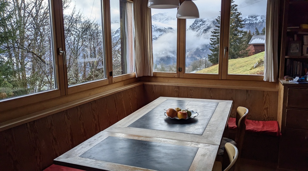  Esstisch mit Aussicht